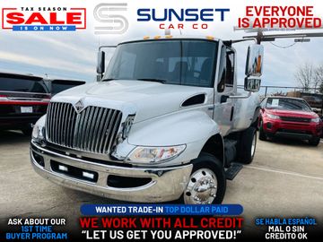 2009 International DuraStar 4300 for sale in COSTA MESA