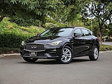2017 INFINITI QX30 Image 