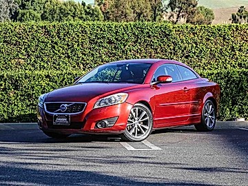 RED, 2012 VOLVO C70 Image 